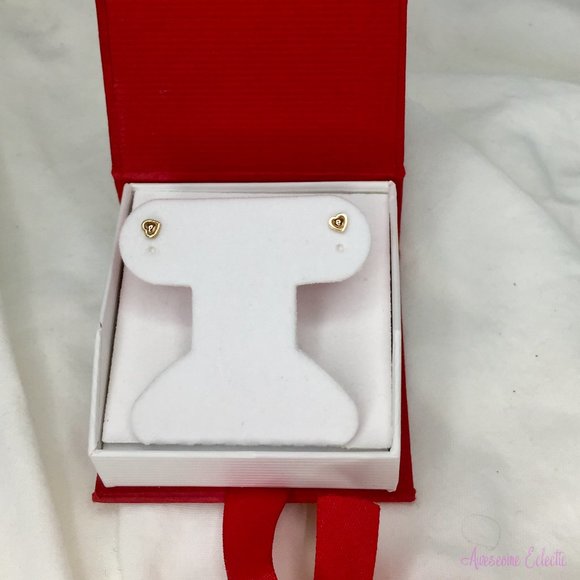 Tiny Hearts Screw-Back Earrings / Posts / Studs - 14k Yellow Gold - So Sweet! - Picture 1 of 8